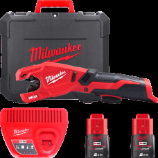 Акумуляторний труборіз по неіржав. сталі MILWAUKEE M12PCSS-202C (+2 акумулятори, зарядний пристрій, HD кейс) (4933479242)